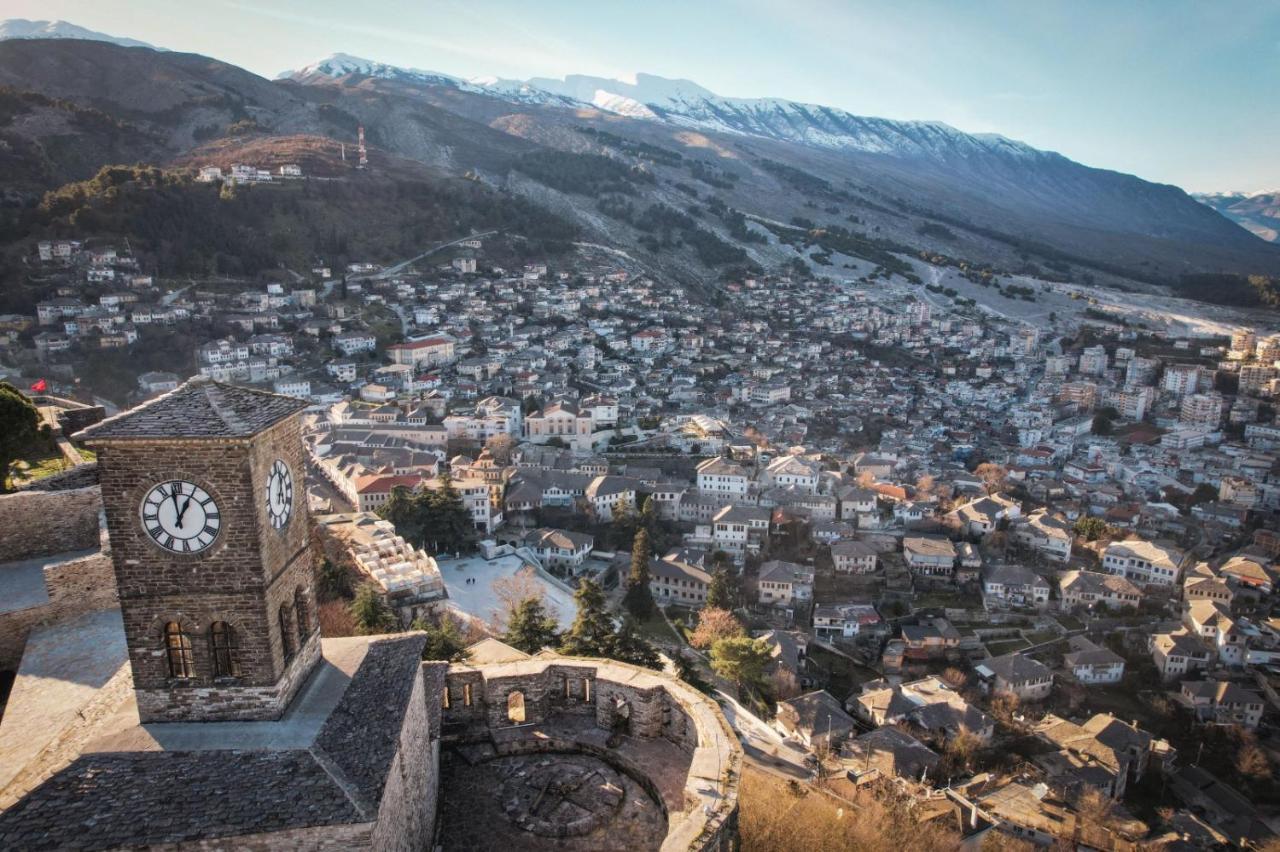 Hotel Bineri Gjirokastër Exterior foto