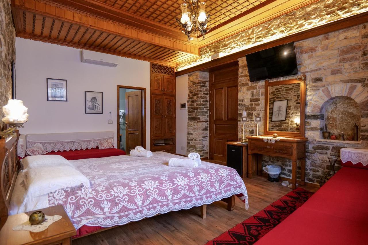 Hotel Bineri Gjirokastër Exterior foto