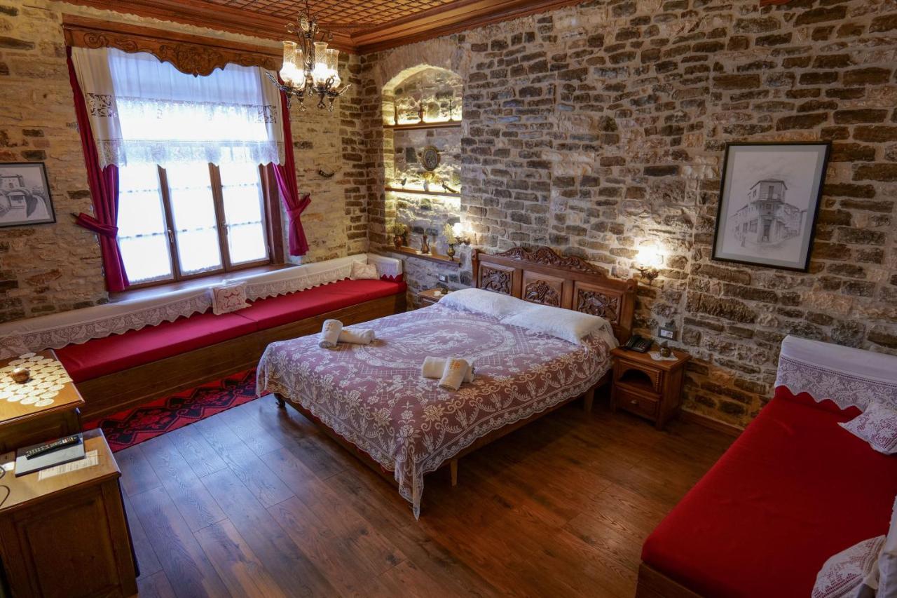 Hotel Bineri Gjirokastër Exterior foto